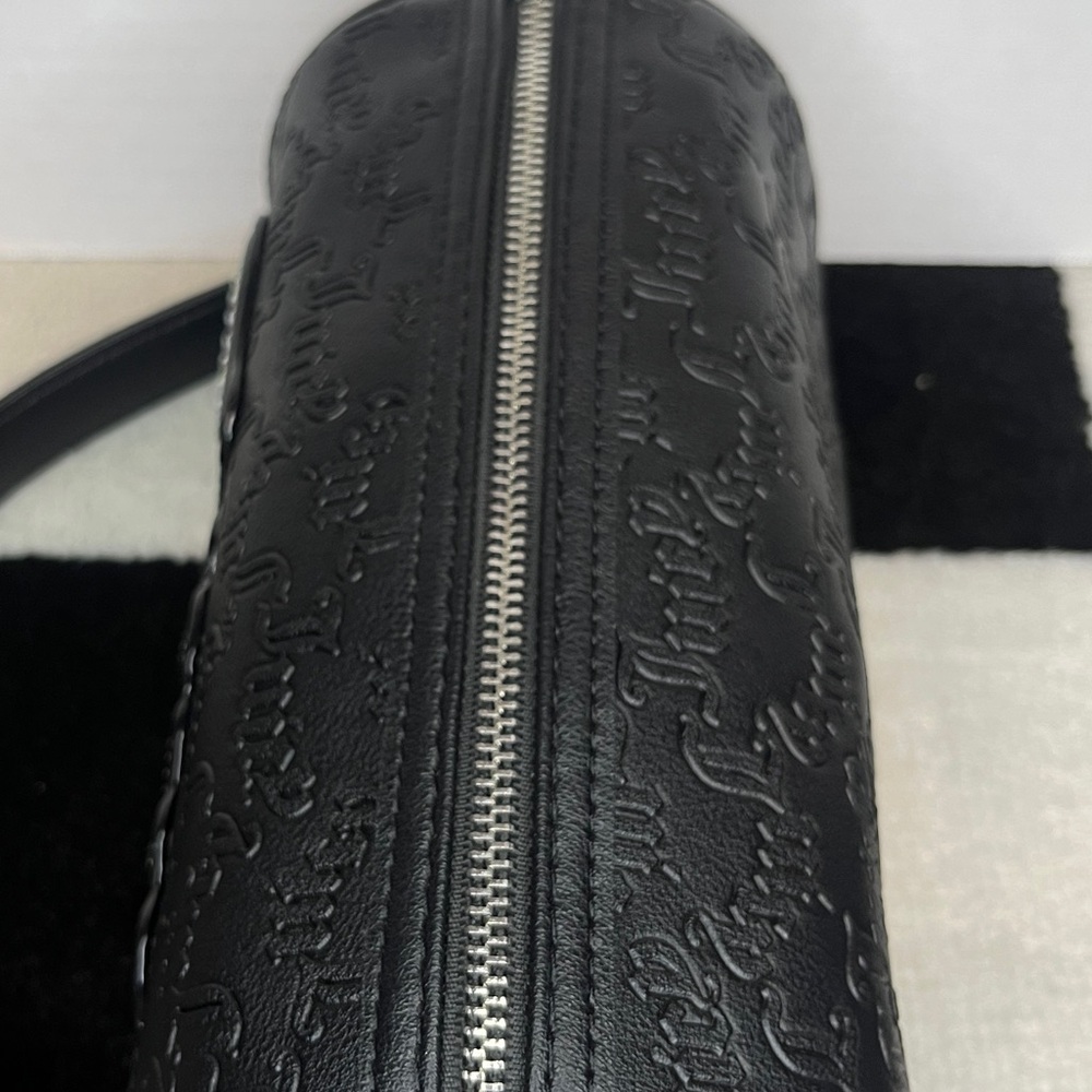 Juicy Couture Black Barrel Shoulder Bag Rhinestone Pearl Logo & Chain Strap - Picture 7 of 10